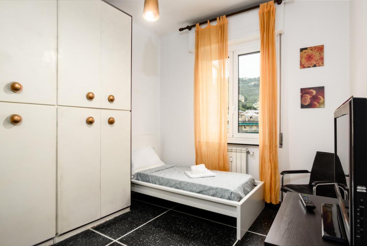 Apartment Center 8'minutes! Free Wi-fi & Netflix 'simona's Retreat' By Tilo